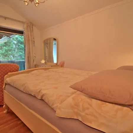 Alpspitz Apartment